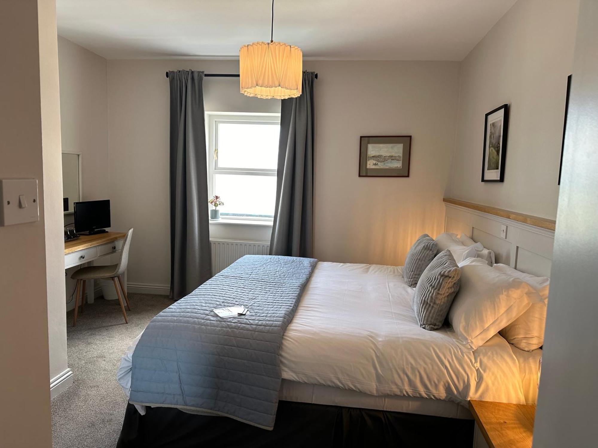 Eldon'S Bed & Breakfast Раундстоун Екстериор снимка